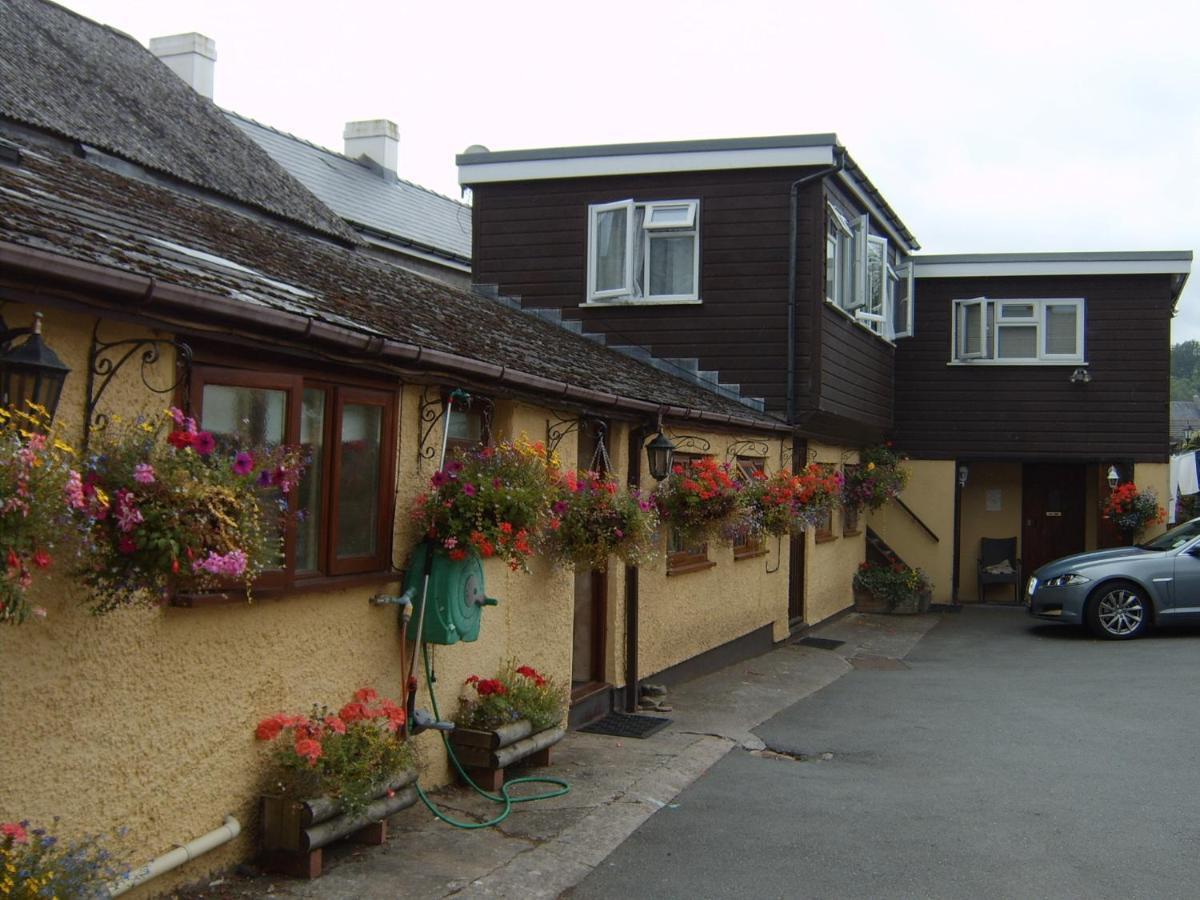 بريكون Borderers Inn المظهر الخارجي الصورة