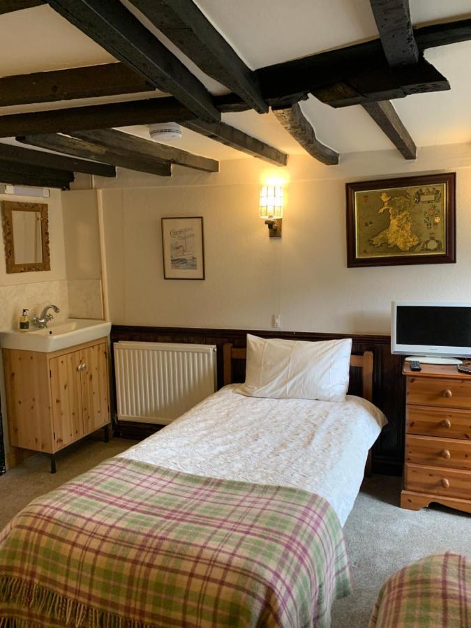 بريكون Borderers Inn المظهر الخارجي الصورة